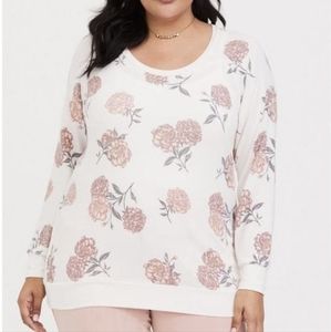 Torrid lightweight sweater size 5